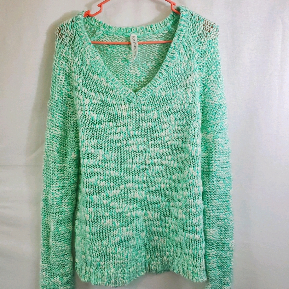 Aeropostale knit sweater
